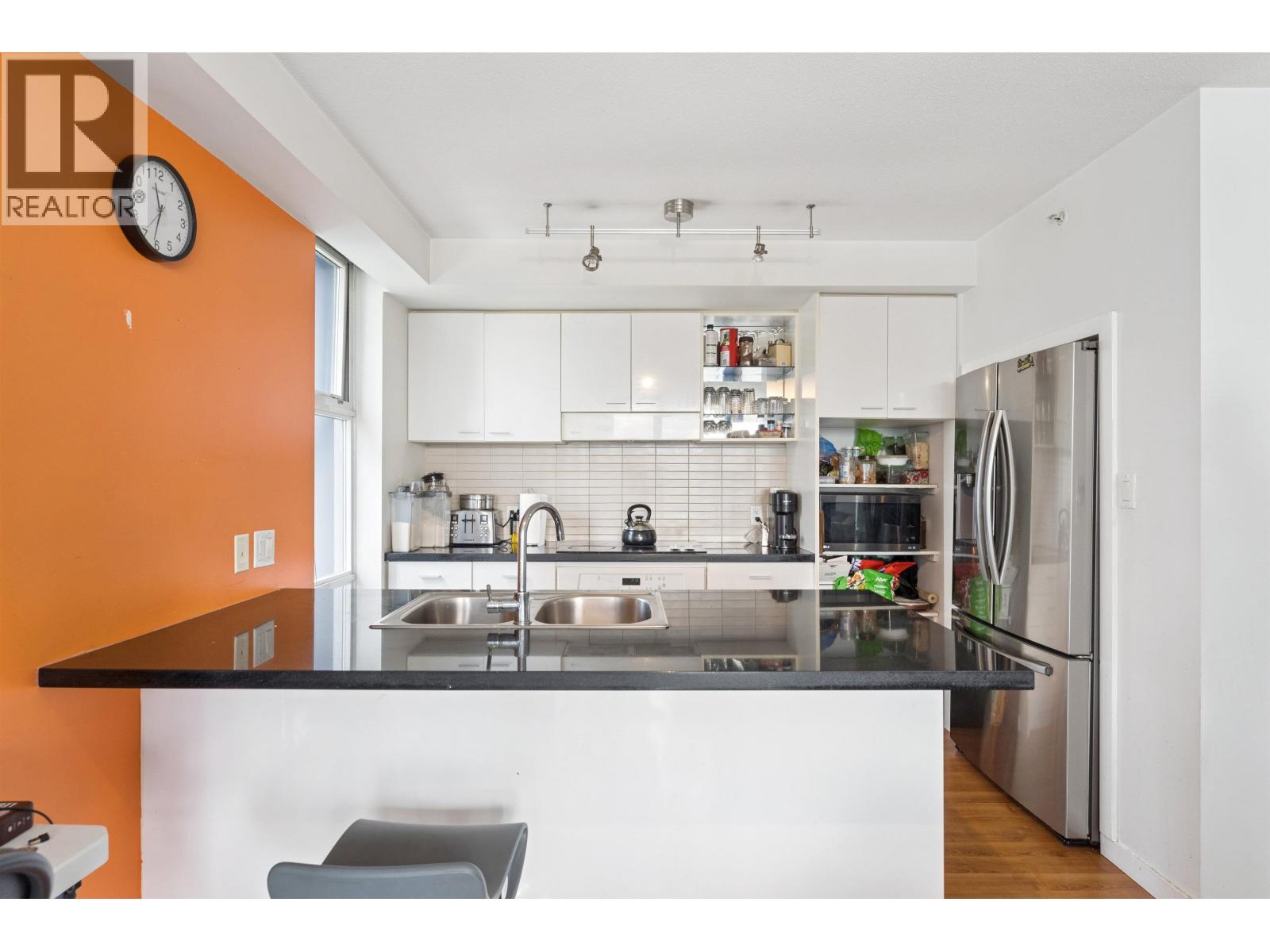 1001 602 Citadel Parade, Vancouver, British Columbia  V6B 1X2 - Photo 8 - R3110454