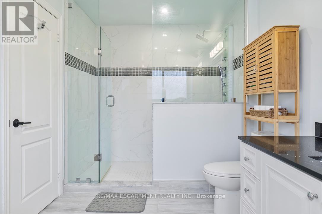 5360 Landsborough Avenue, Mississauga, Ontario  L5R 3X1 - Photo 26 - W12984762