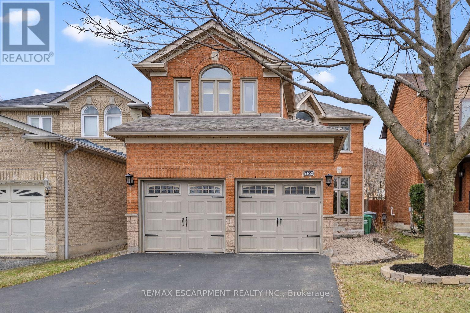 5360 Landsborough Avenue, Mississauga, Ontario  L5R 3X1 - Photo 2 - W12984762