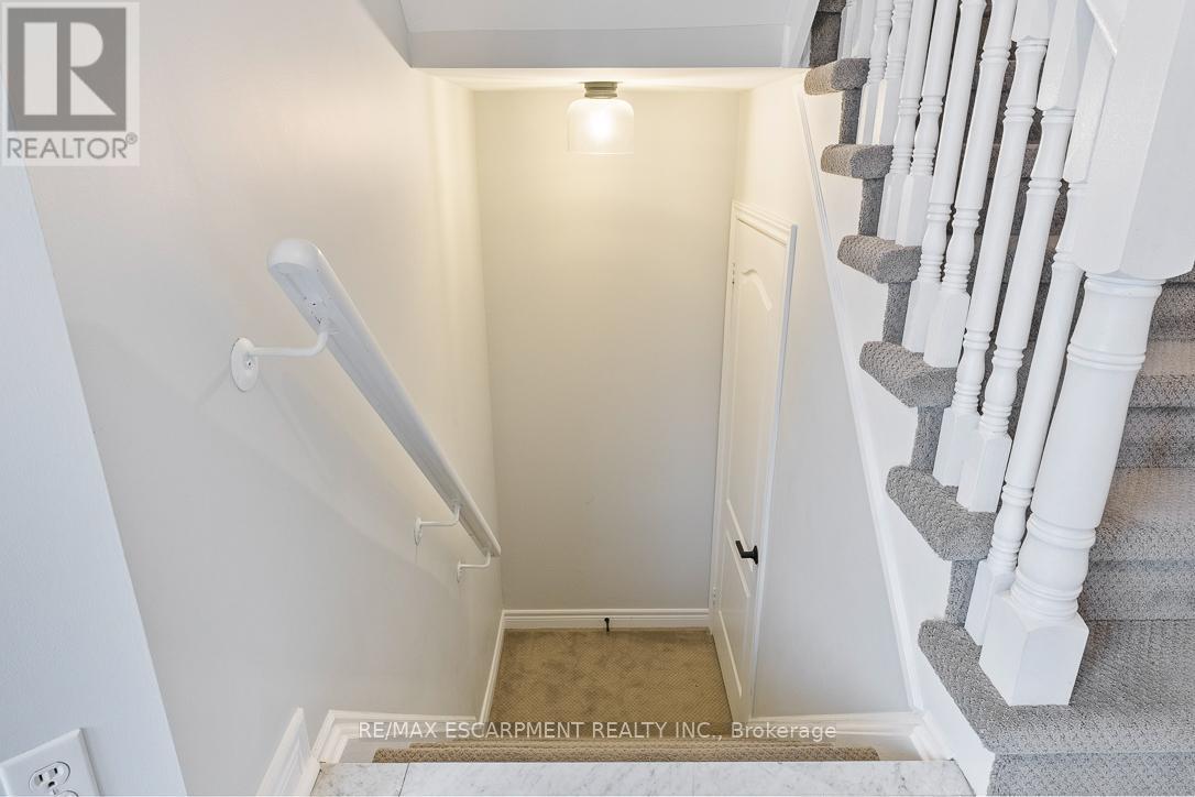 5360 Landsborough Avenue, Mississauga, Ontario  L5R 3X1 - Photo 37 - W12984762