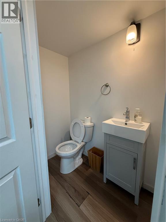 228 James Street N, Hamilton, Ontario  L8R 2L3 - Photo 9 - 40820134