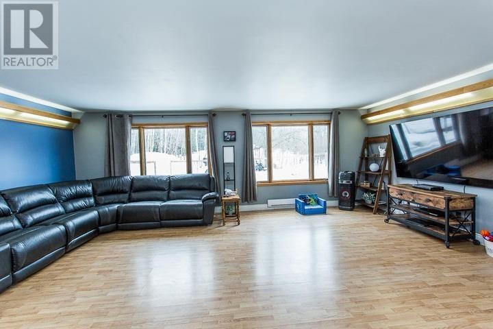 12757 Highway 17, Thessalon, Ontario  P0R 1L0 - Photo 4 - SM260629