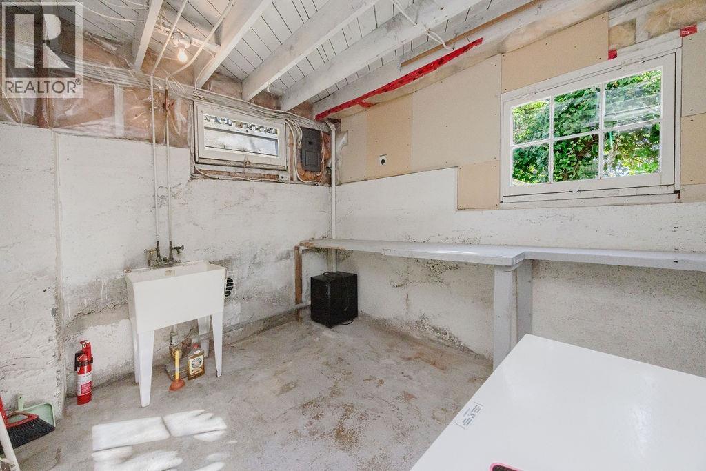 466 Central Avenue, Gibsons, British Columbia V0N 1V1 - Photo 25 - R3110456