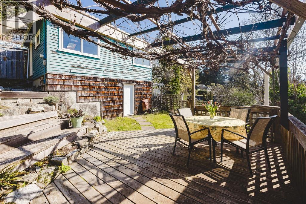 466 Central Avenue, Gibsons, British Columbia V0N 1V1 - Photo 27 - R3110456