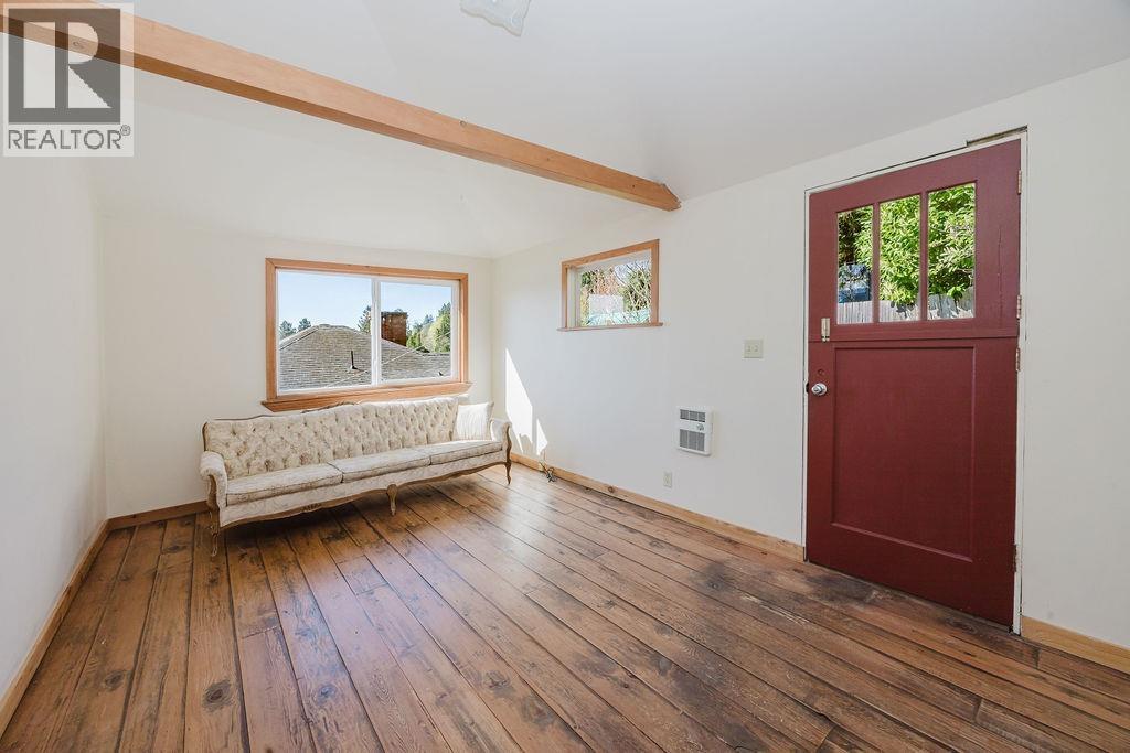 466 Central Avenue, Gibsons, British Columbia V0N 1V1 - Photo 32 - R3110456