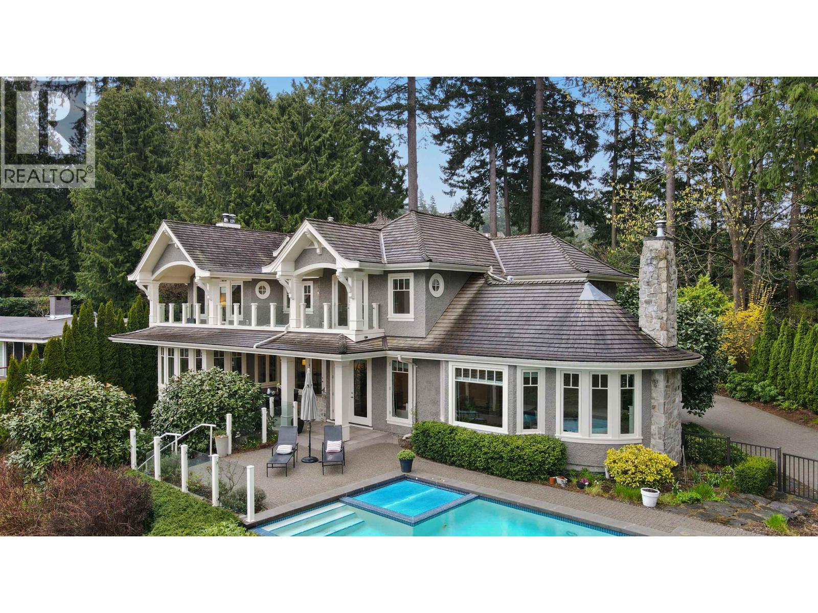 6105 GLENEAGLES DRIVE, West Vancouver, British Columbia