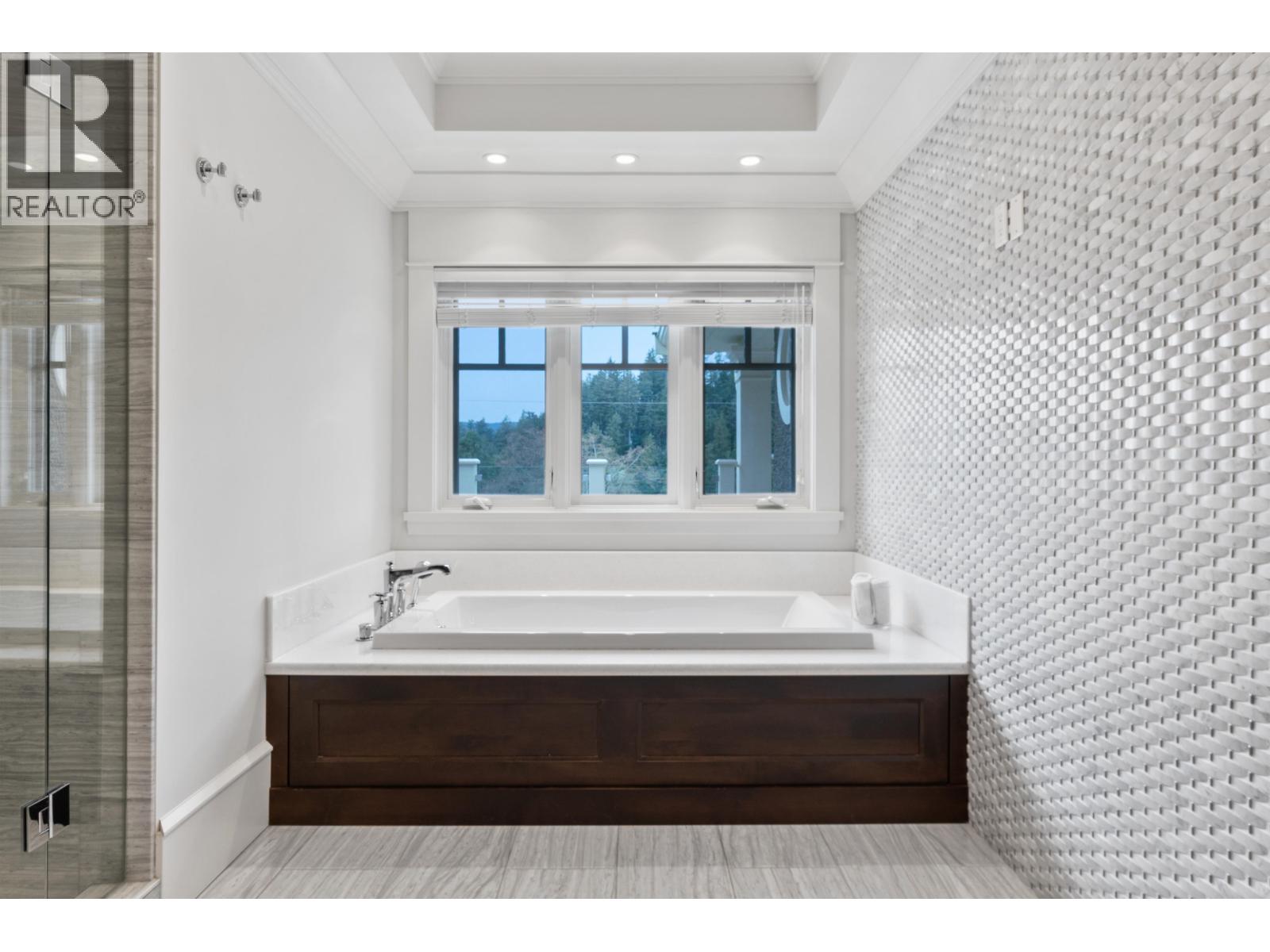 6105 Gleneagles Drive, West Vancouver, British Columbia  V7W 1W1 - Photo 35 - R3110457