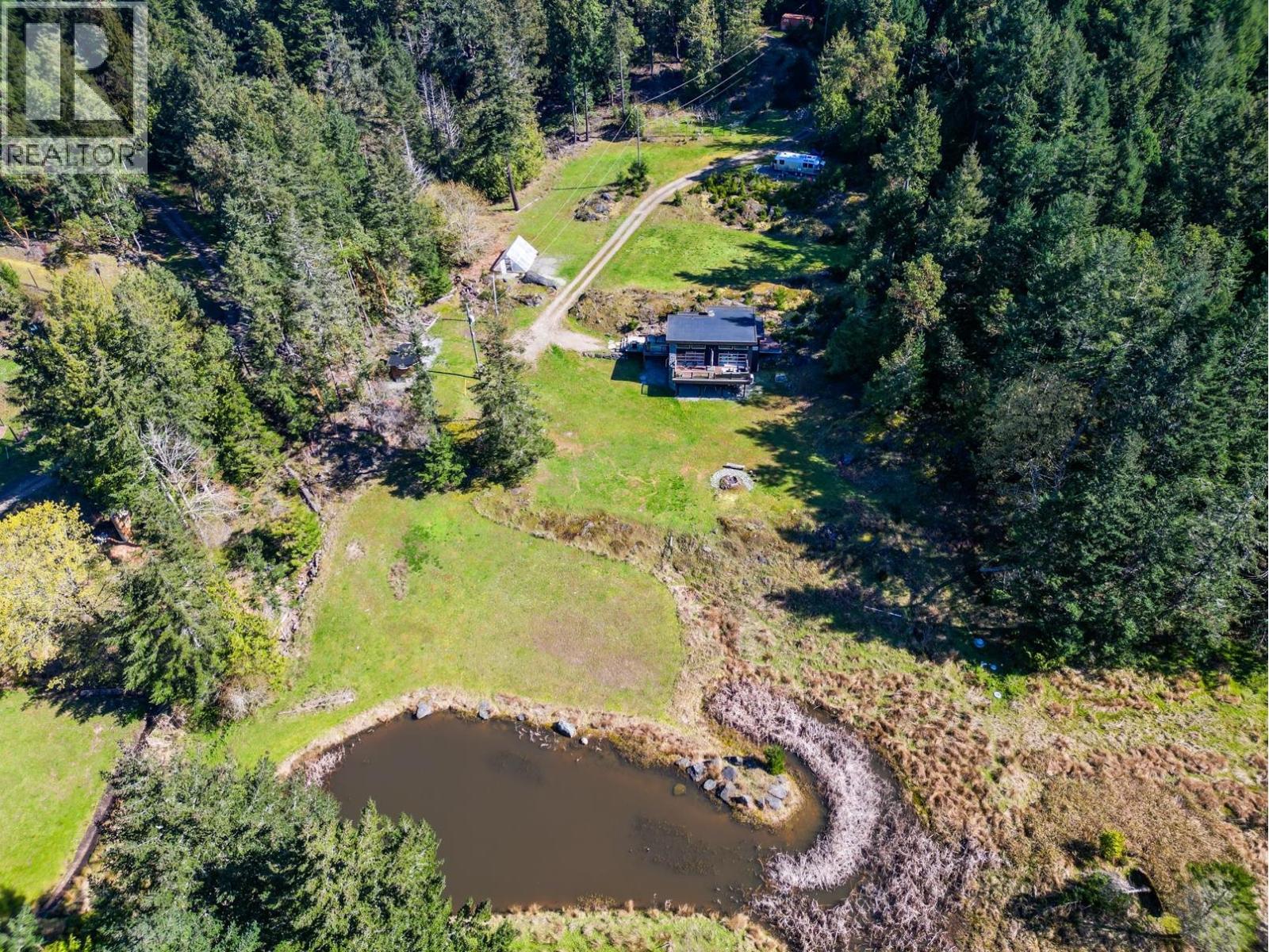 5582 HOOSON ROAD, Pender Island, British Columbia