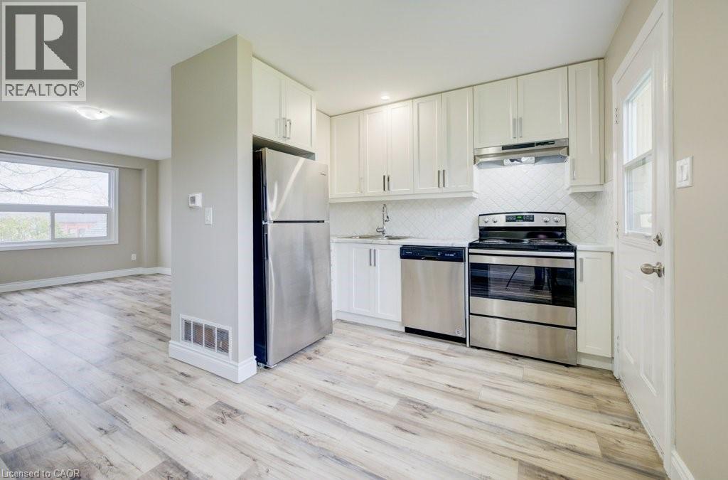 4 Ramore Street, Cambridge, Ontario  N1S 1P7 - Photo 5 - 40815996