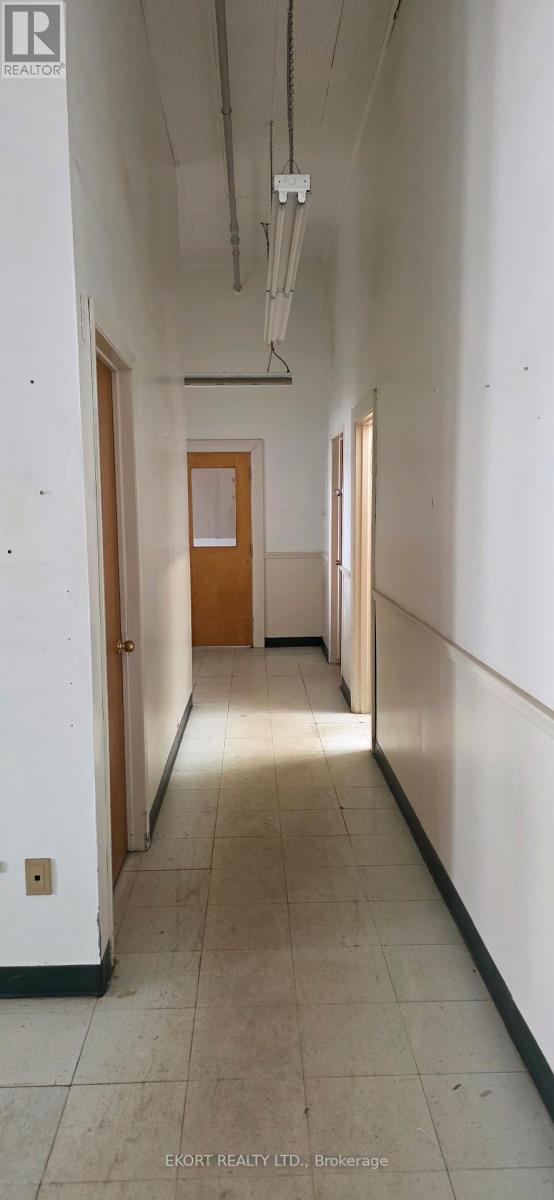 102 Fraser Street, Kingston, Ontario  K7K 2J2 - Photo 7 - X12992456