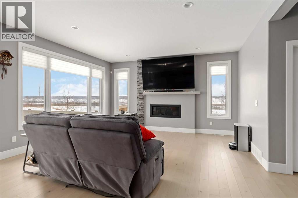 145 Cobblestone Bay, Fort Mcmurray, Alberta  T9K 0X3 - Photo 5 - A2283785