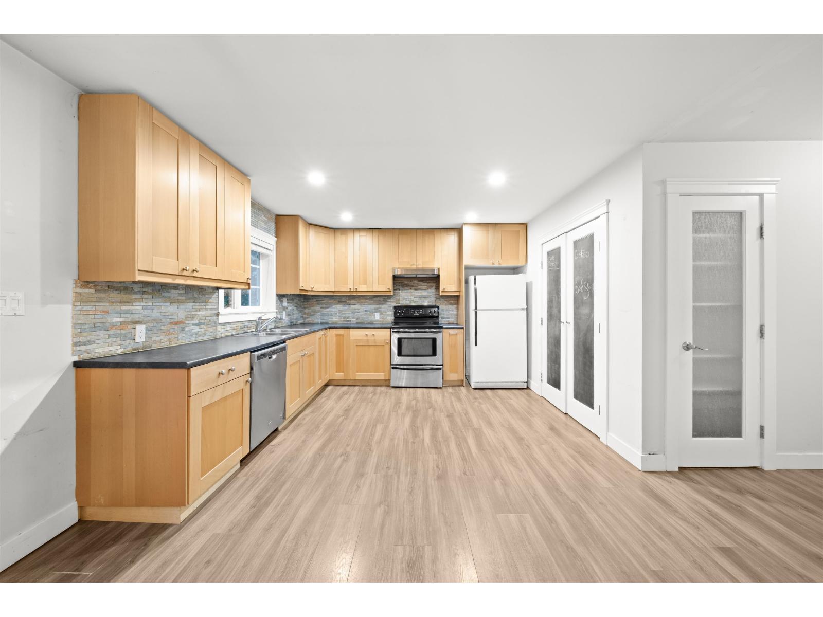 12686 20 Avenue, Surrey, British Columbia  V4A 1Y6 - Photo 11 - R3093699