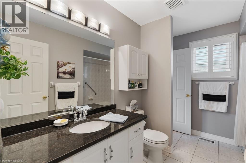 51 Redtail Crescent, Hamilton, Ontario  L9B 2R5 - Photo 25 - 40820312