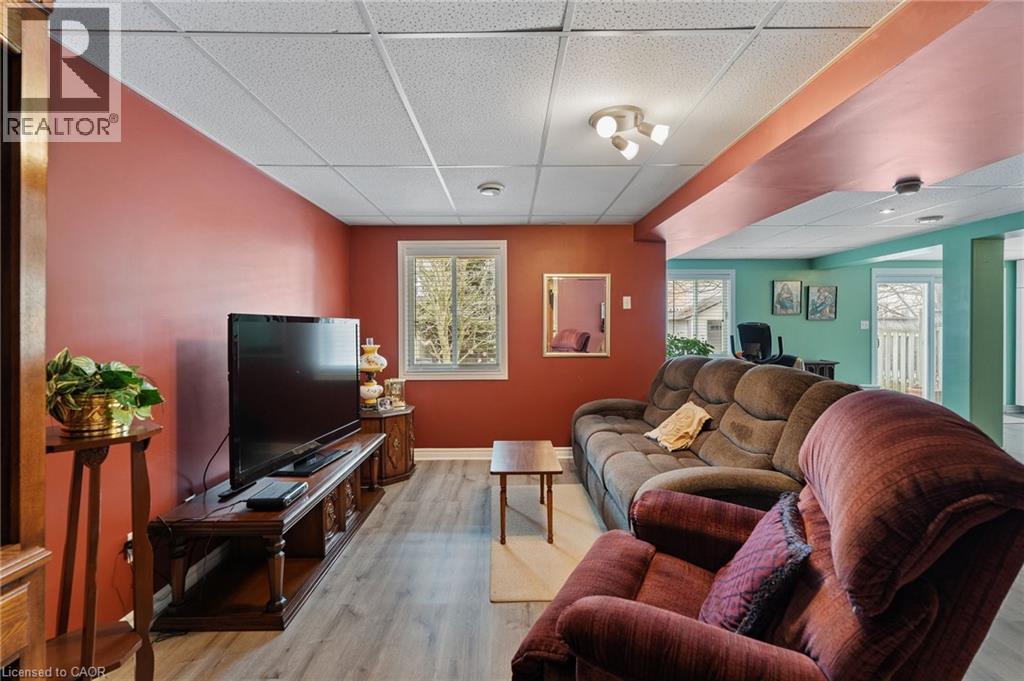 51 Redtail Crescent, Hamilton, Ontario  L9B 2R5 - Photo 38 - 40820312