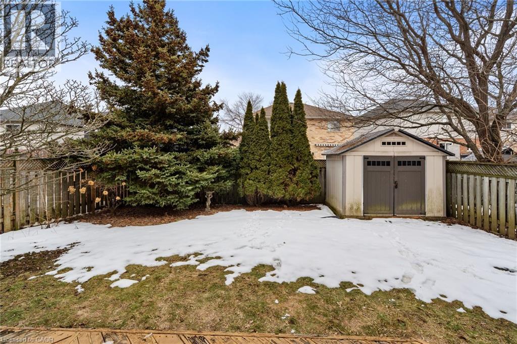 51 Redtail Crescent, Hamilton, Ontario  L9B 2R5 - Photo 48 - 40820312