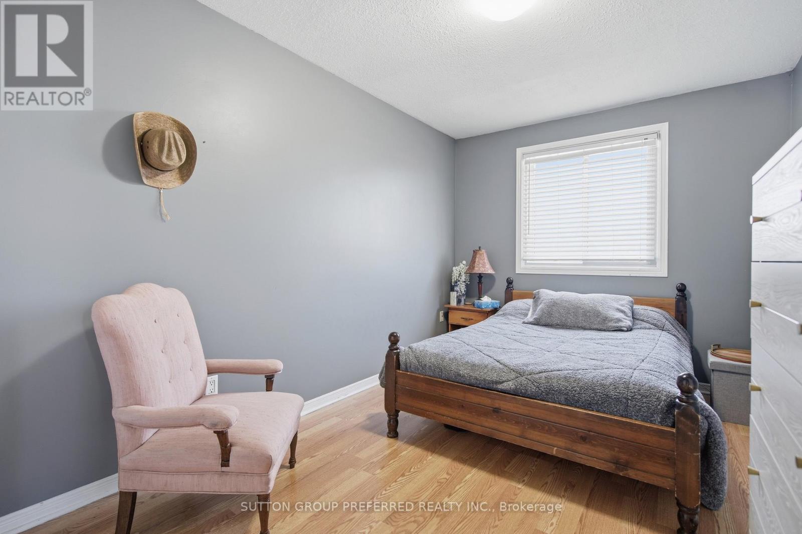 227 Edmunds Place, London South, Ontario  N5Z 4V9 - Photo 24 - X12992422