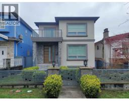 2177 E 40TH AVENUE, Vancouver, British Columbia