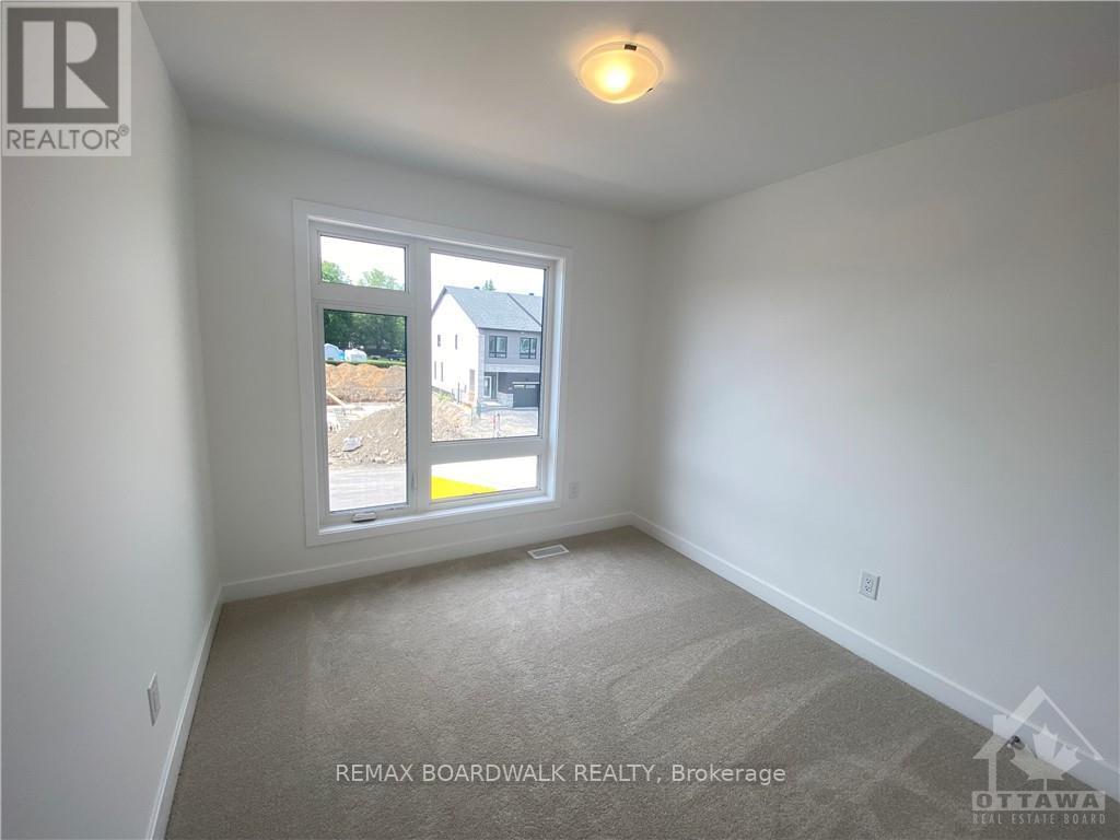 228 Bristol Crescent, North Grenville, Ontario  K0G 1J0 - Photo 14 - X12992428