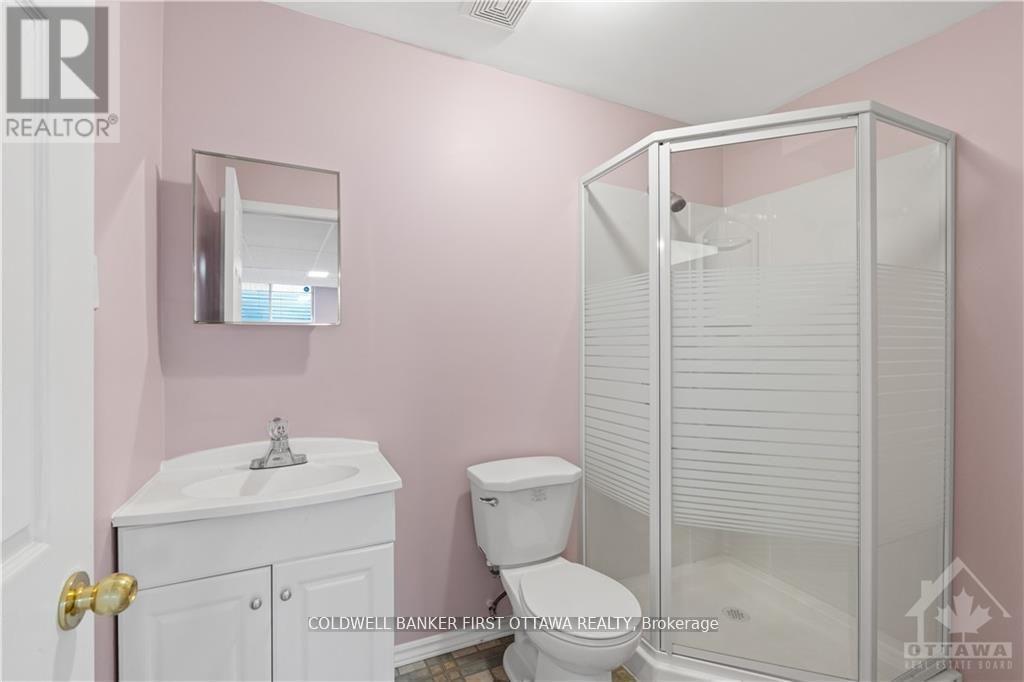157 Annapolis Circle, Ottawa, Ontario  K1V 1Z2 - Photo 28 - X12992454