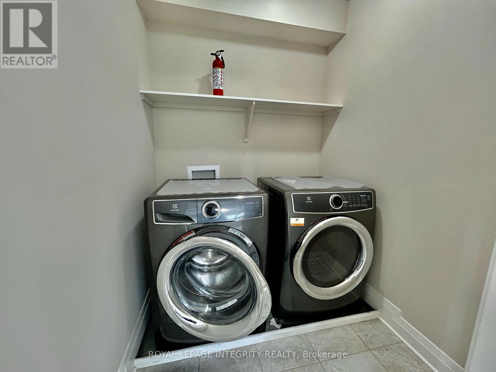 798 Carnelian Crescent, Ottawa, Ontario  K1X 0A8 - Photo 23 - X12992498