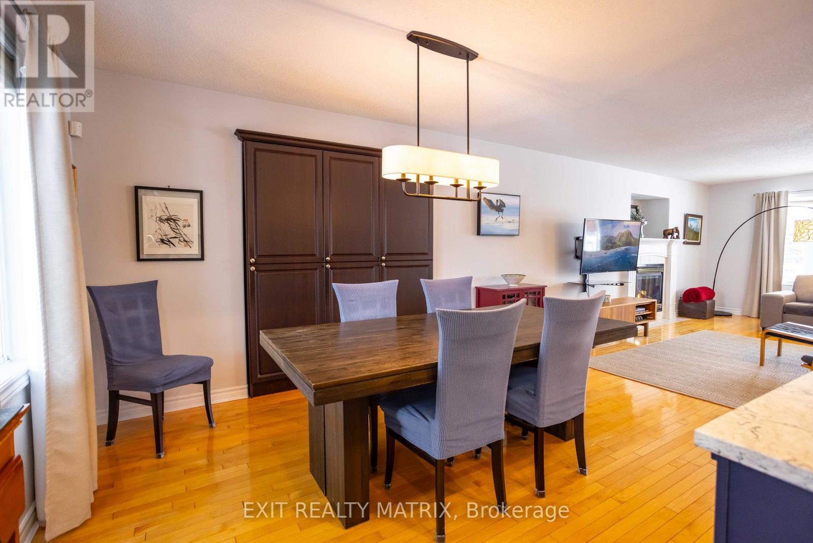 106 Lachaine Street, Russell, Ontario  K0A 3H0 - Photo 15 - X12992506