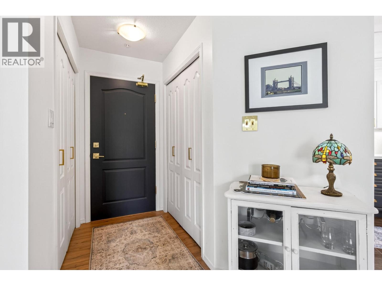 313 2551 Parkview Lane, Port Coquitlam, British Columbia V3C 6J8 - Photo 4 - R3110189