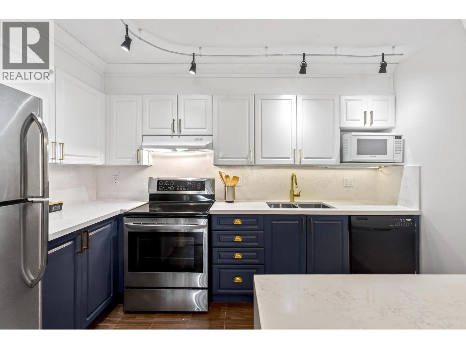 313 2551 Parkview Lane, Port Coquitlam, British Columbia V3C 6J8 - Photo 18 - R3110189