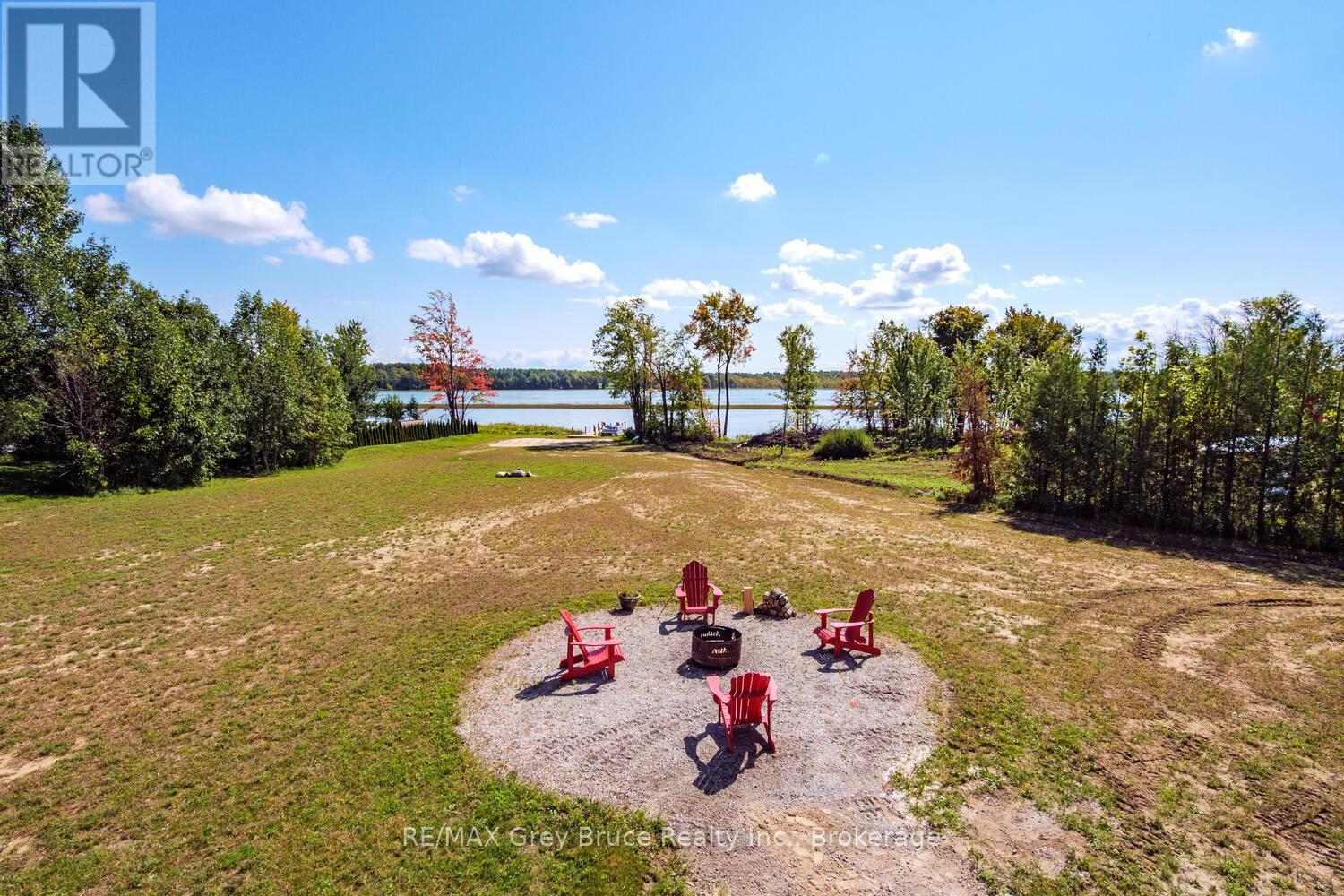 117 Almur Drive, Georgian Bluffs, Ontario  N0H 2T0 - Photo 38 - X12845090