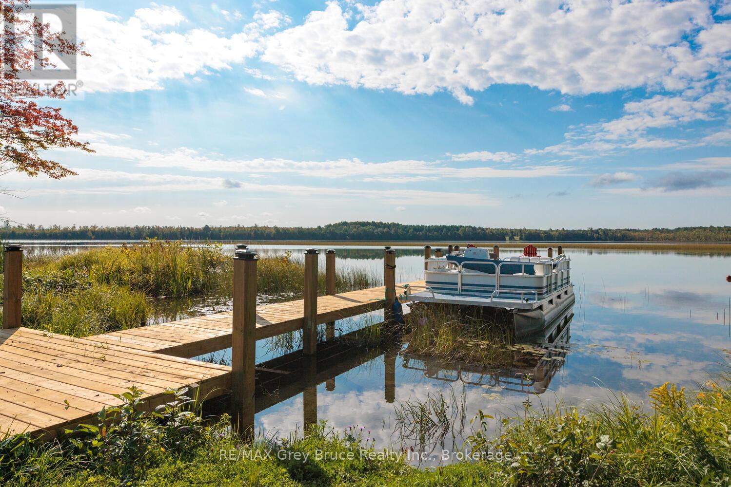 117 Almur Drive, Georgian Bluffs, Ontario  N0H 2T0 - Photo 46 - X12845090