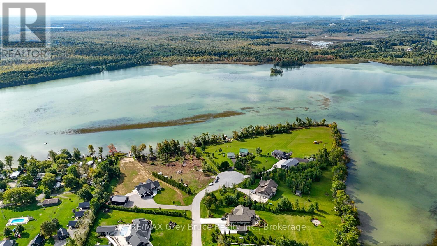 117 Almur Drive, Georgian Bluffs, Ontario  N0H 2T0 - Photo 42 - X12845090