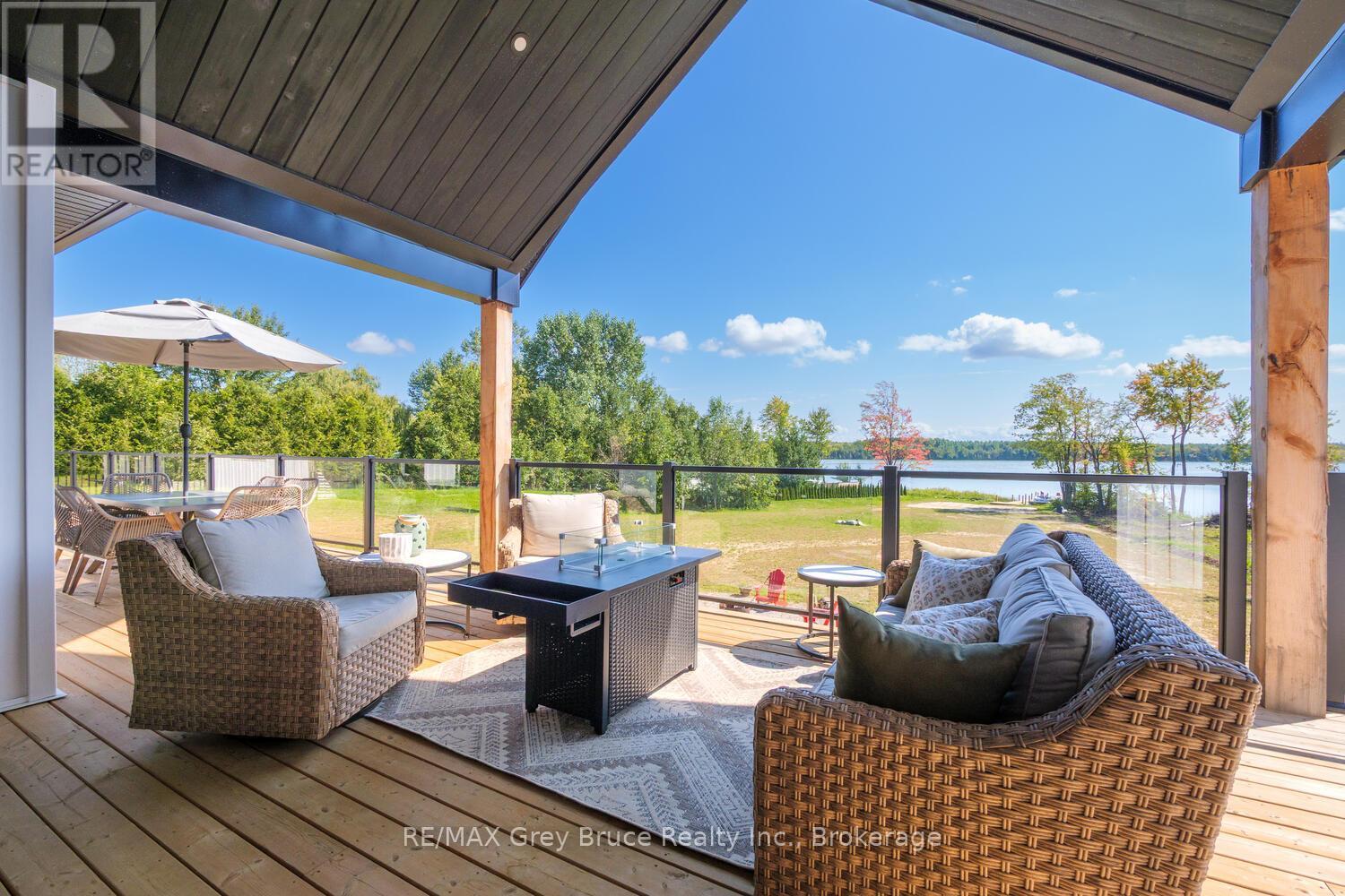 117 Almur Drive, Georgian Bluffs, Ontario  N0H 2T0 - Photo 7 - X12845090