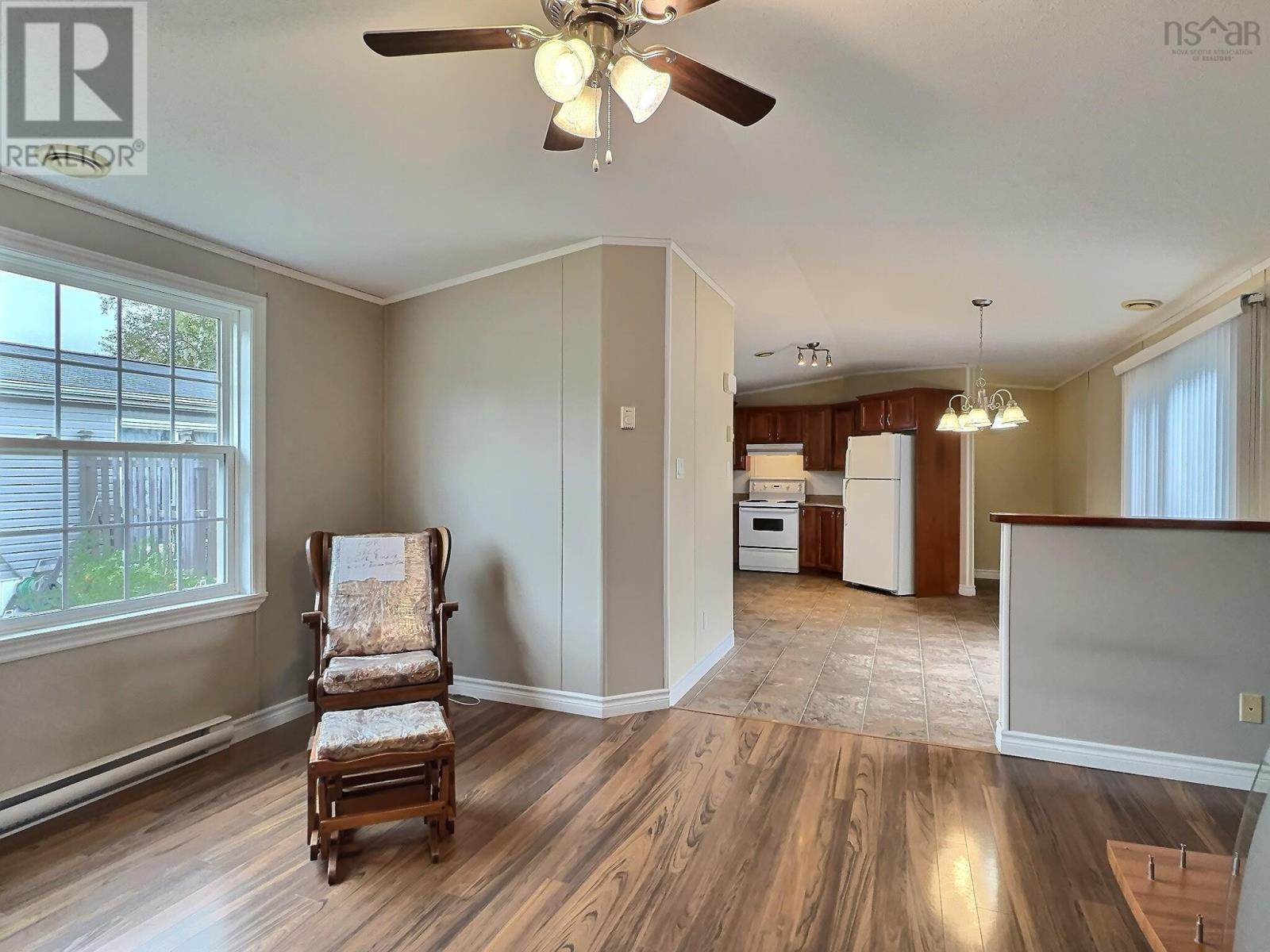 25 Pinehurst Street, Amherst, Nova Scotia  B4H 4X5 - Photo 10 - 202524128