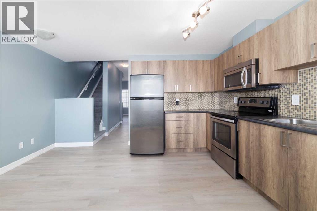 1218, 121 Copperpond Common Se, Calgary, Alberta  T2Z 5B6 - Photo 12 - A2258277