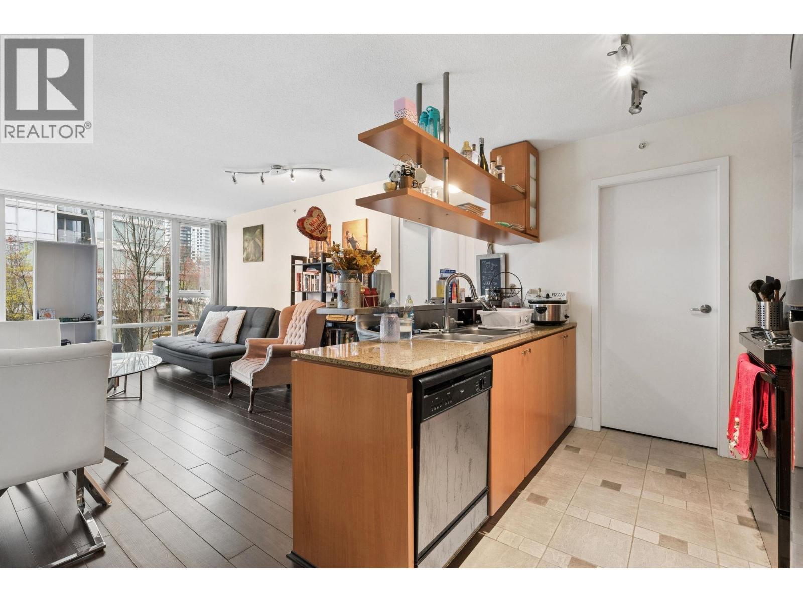 205 1438 Richards Street, Vancouver, British Columbia  V6Z 3B8 - Photo 10 - R3110474