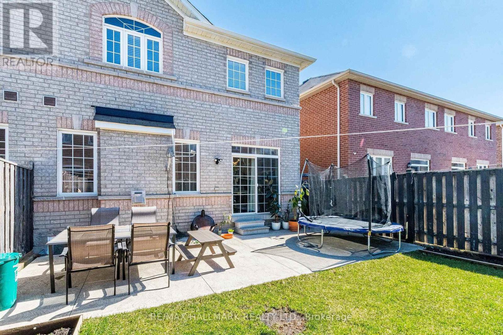 4 Callalily Road, Brampton, Ontario  L7A 0M1 - Photo 47 - W12990466