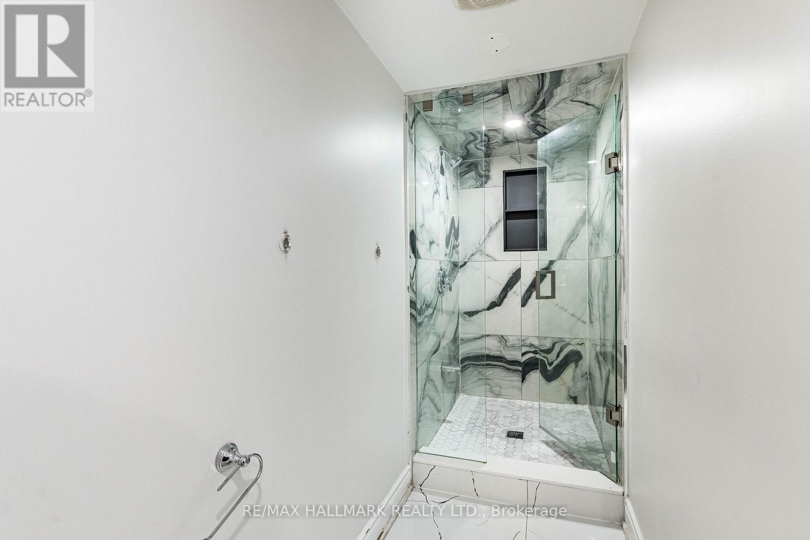 4 Callalily Road, Brampton, Ontario  L7A 0M1 - Photo 39 - W12990466