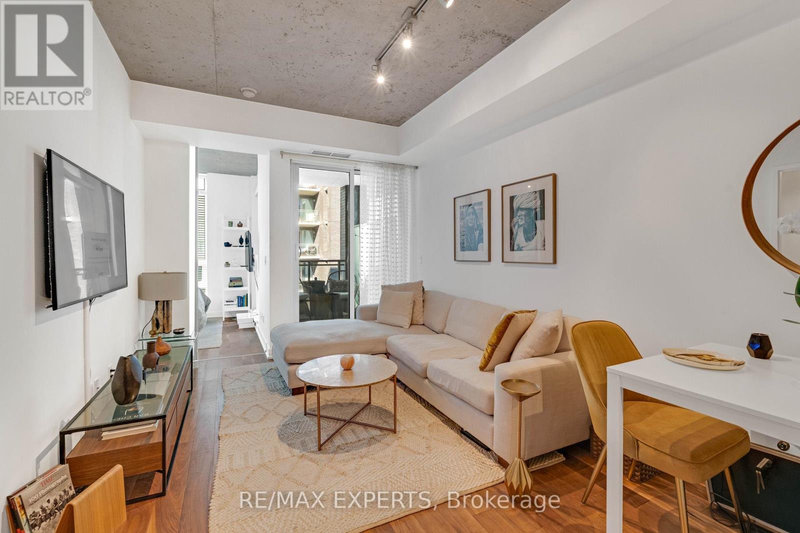 516 - 20 Gladstone Avenue, Toronto, Ontario  M6J 0E9 - Photo 10 - C12992426