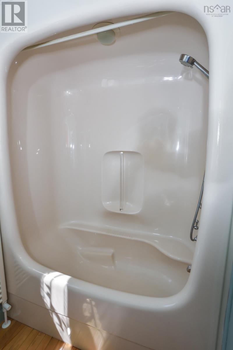 67 Cahoon Lane, East Port Medway, Nova Scotia  B0J 2H0 - Photo 16 - 202607241