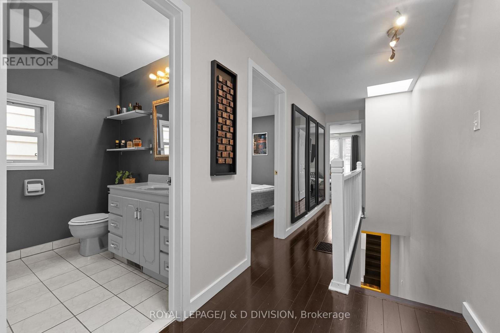 71 Madelaine Avenue, Toronto, Ontario  M1L 2X6 - Photo 23 - E12992424