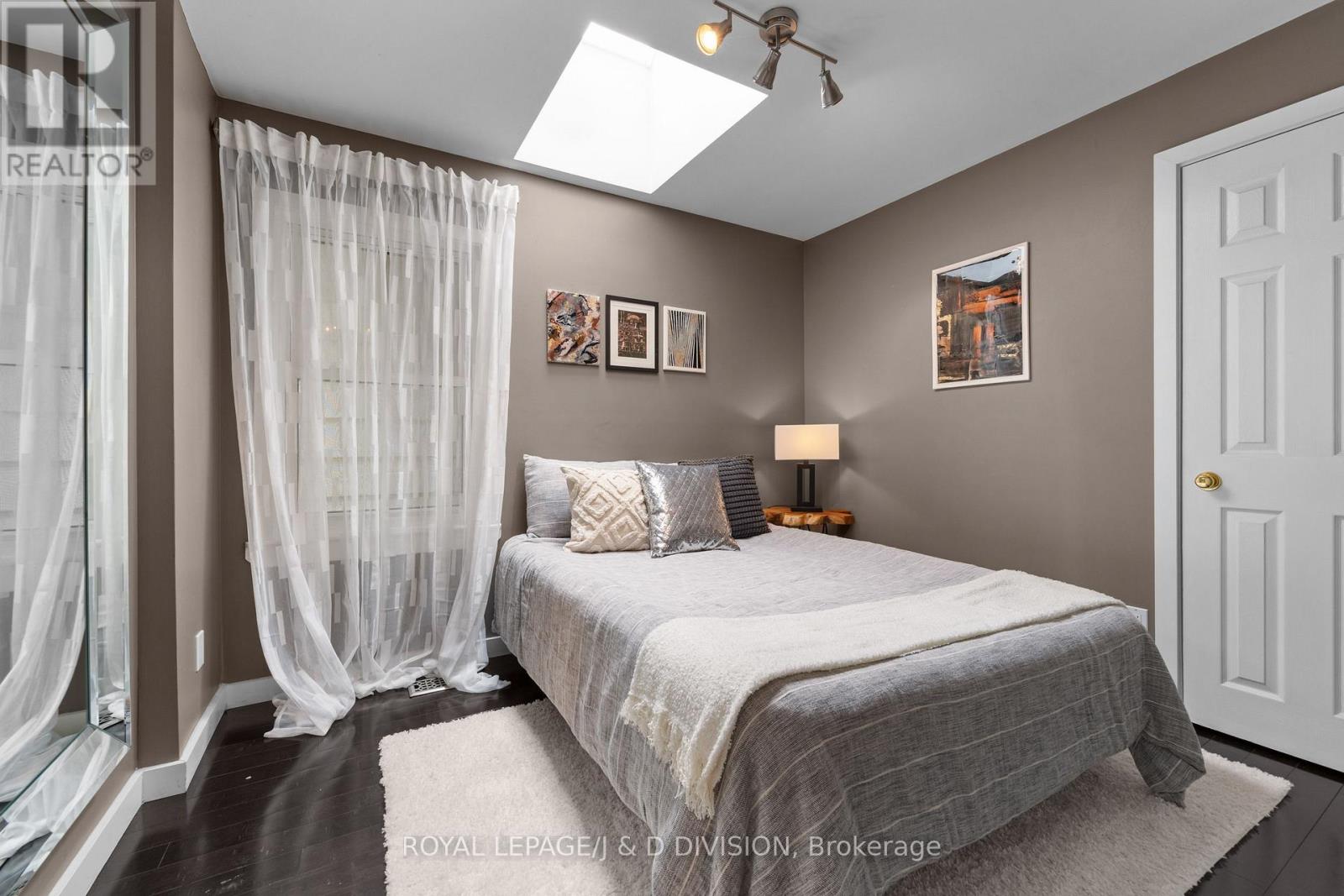 71 Madelaine Avenue, Toronto, Ontario  M1L 2X6 - Photo 26 - E12992424