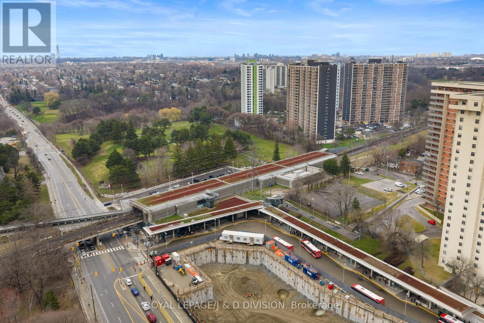 71 Madelaine Avenue, Toronto, Ontario  M1L 2X6 - Photo 37 - E12992424