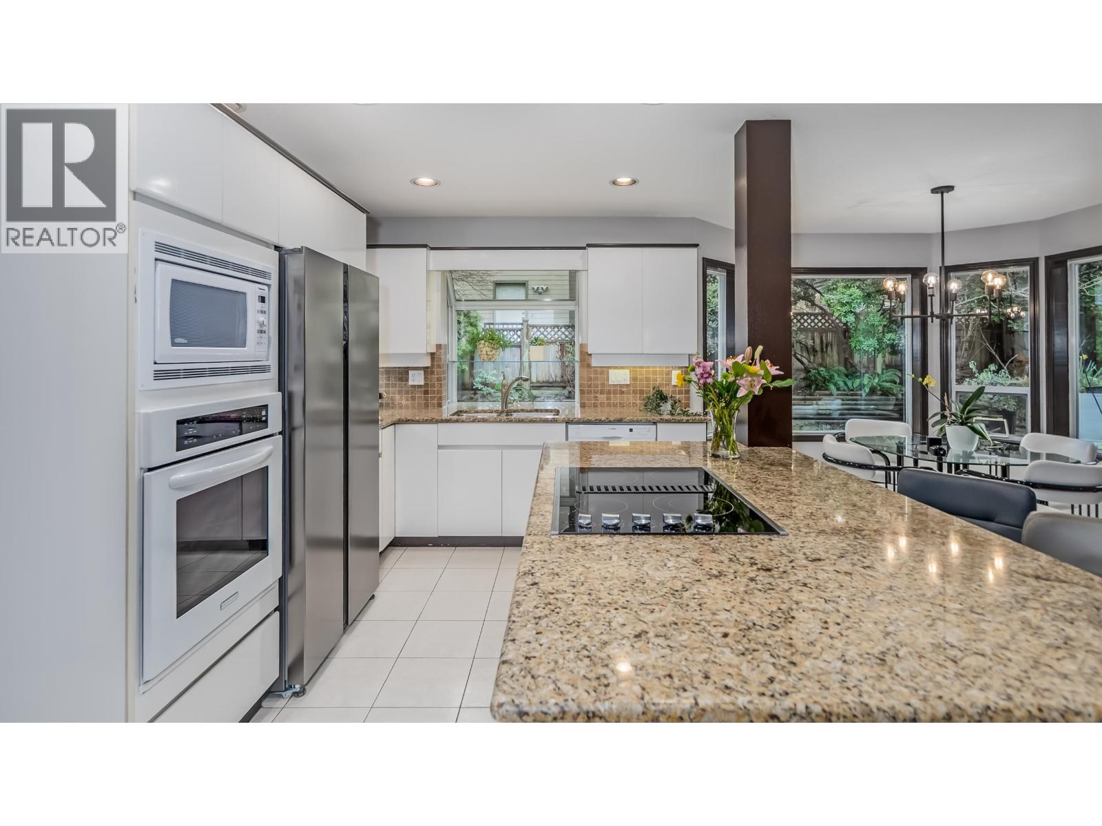 Lorem Ipsum Dolor, Delta, British Columbia  V4M  - Photo 12 - DEMO29496366
