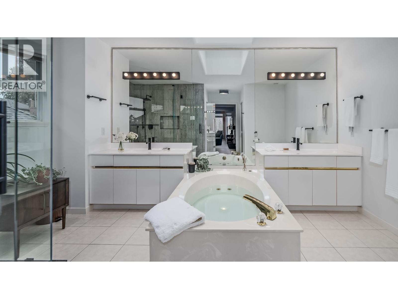 Lorem Ipsum Dolor, Delta, British Columbia  V4M  - Photo 29 - DEMO29496366