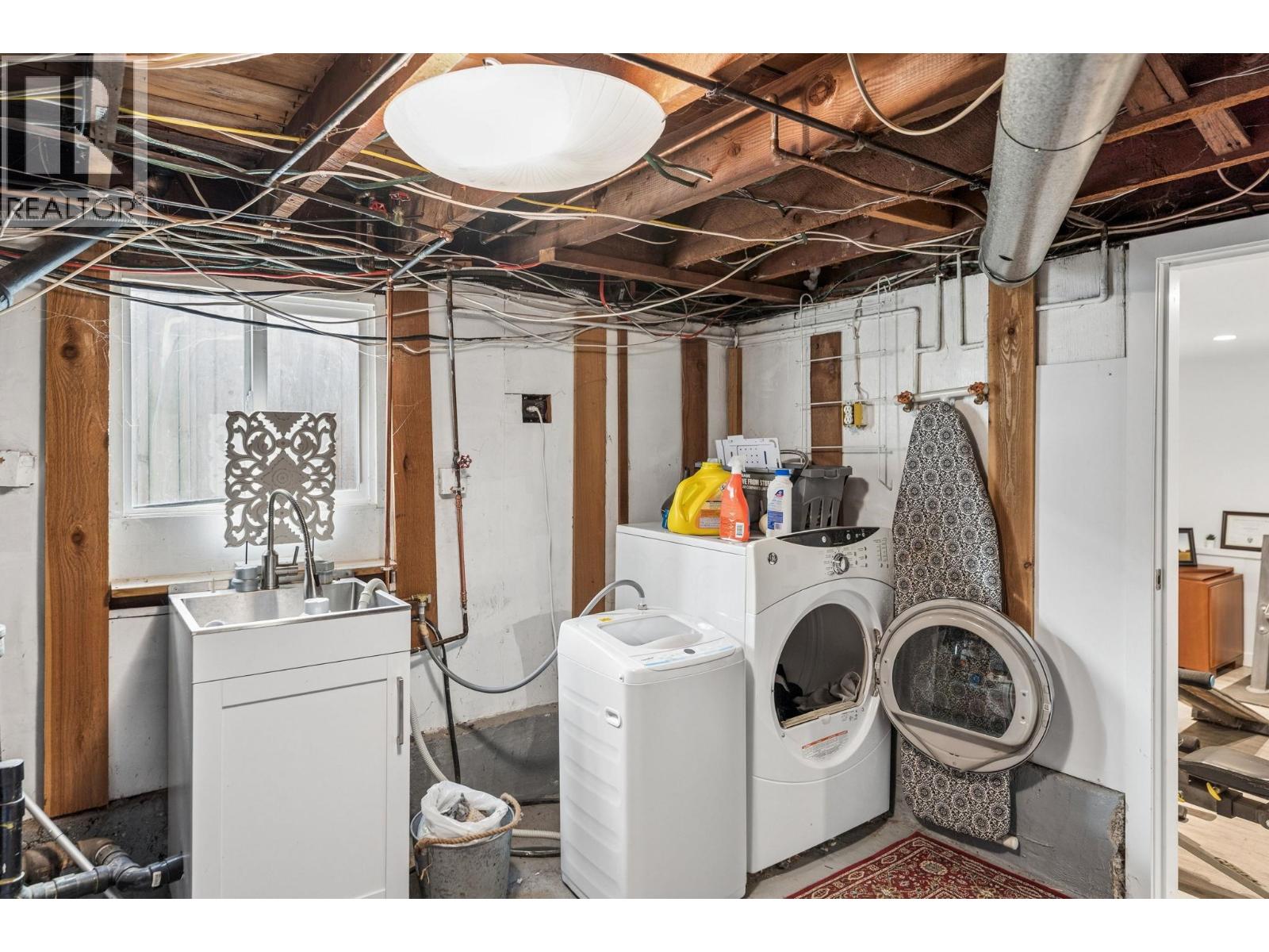 2486 Eton Street, Vancouver, British Columbia  V5K 1J5 - Photo 35 - R3110437