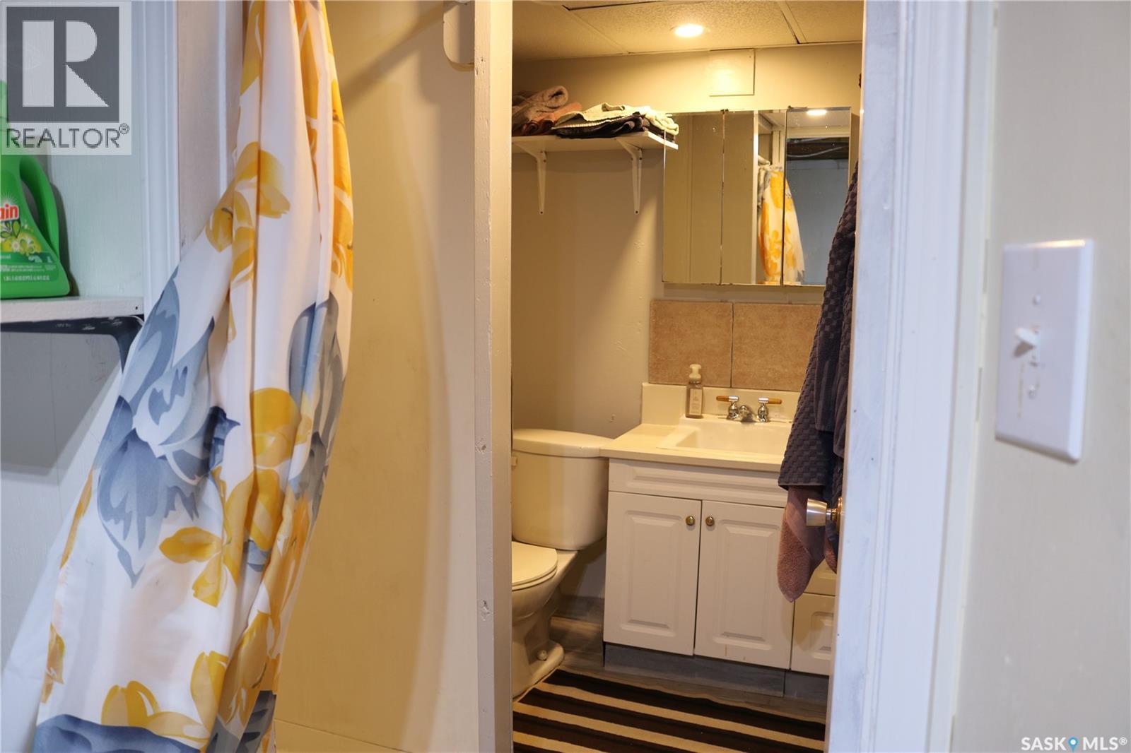 708 Ellice Street, Moosomin, Saskatchewan  S0G 3N0 - Photo 32 - SK032774