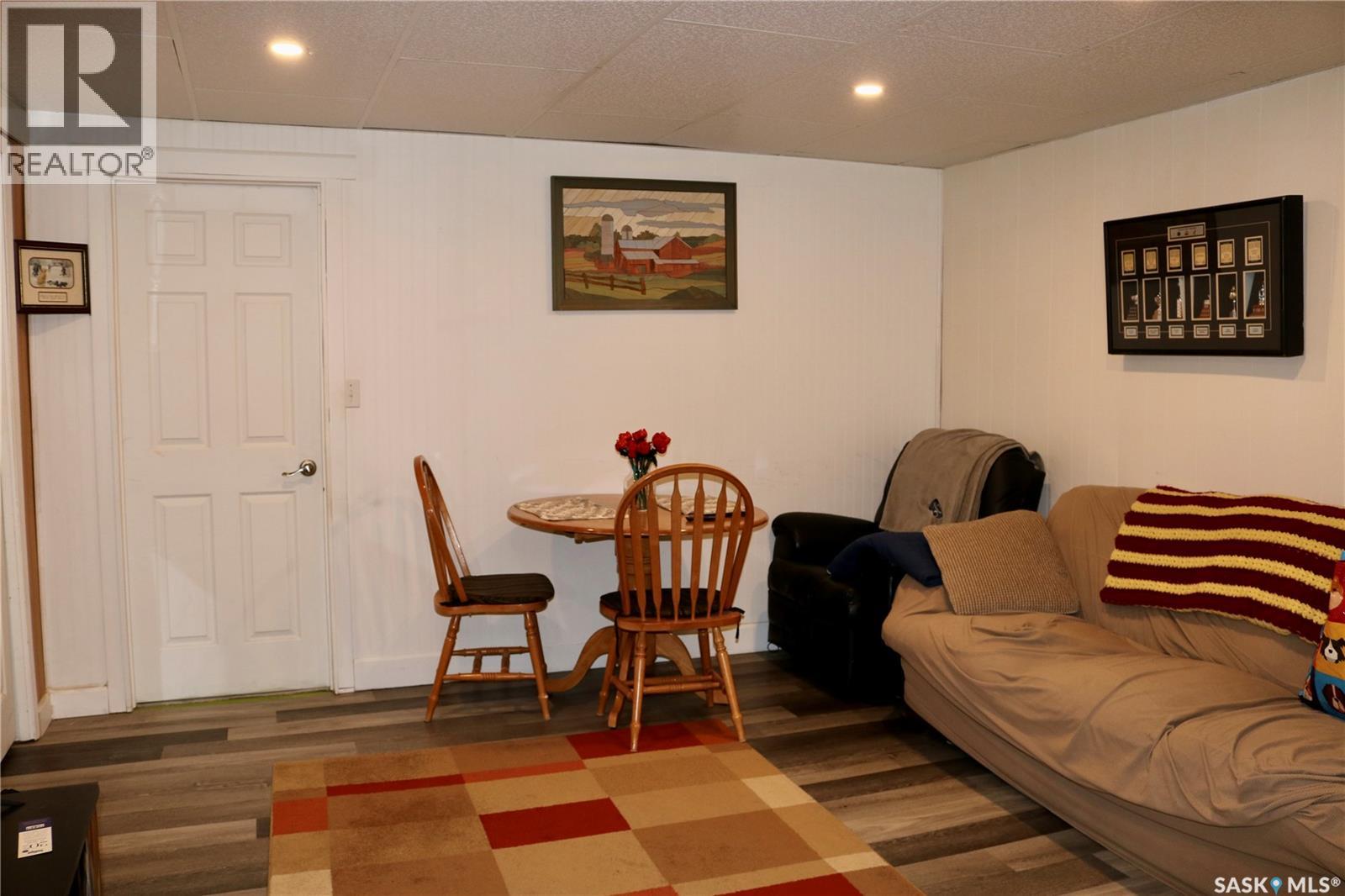 708 Ellice Street, Moosomin, Saskatchewan  S0G 3N0 - Photo 35 - SK032774