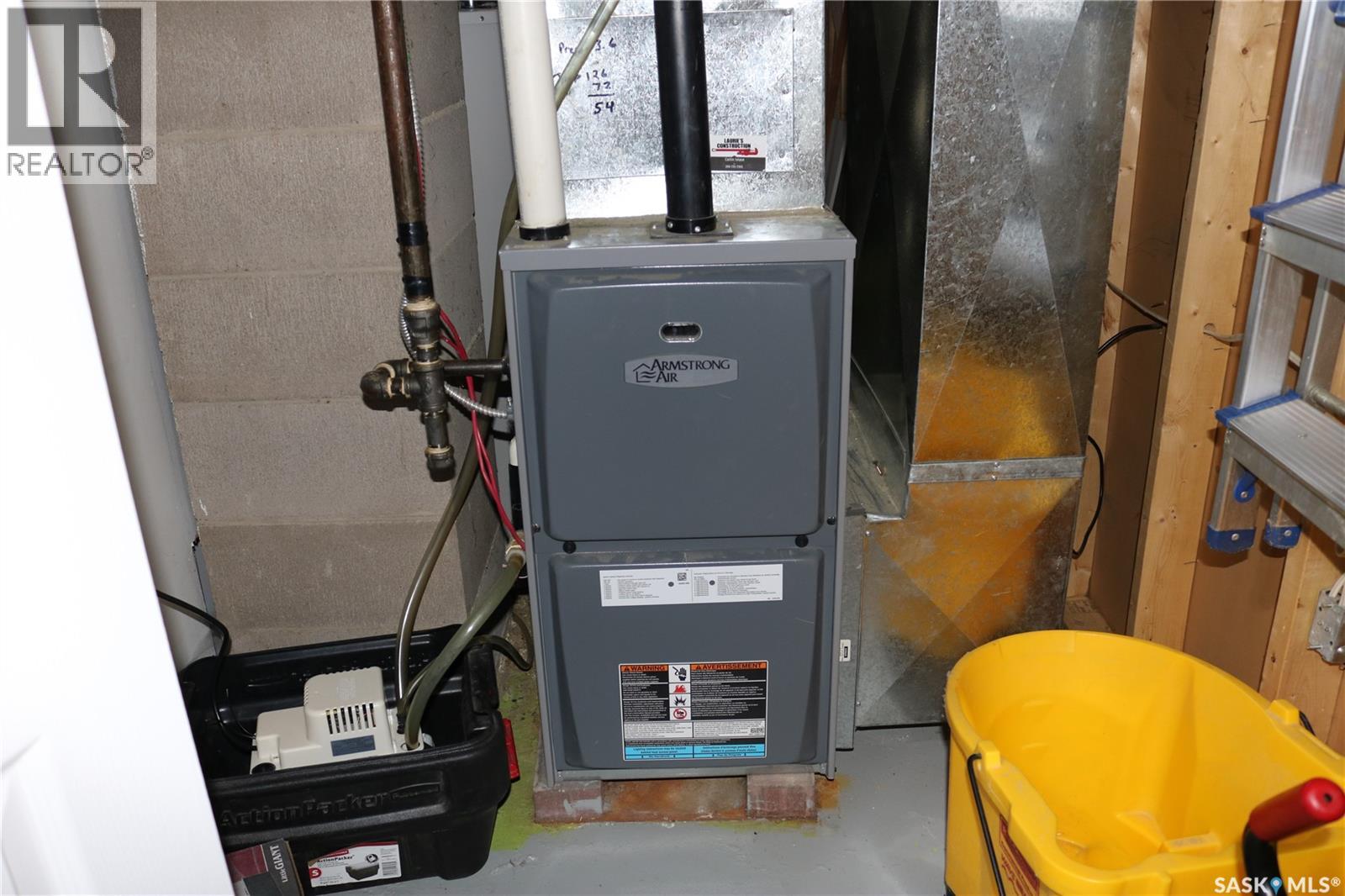 708 Ellice Street, Moosomin, Saskatchewan  S0G 3N0 - Photo 40 - SK032774