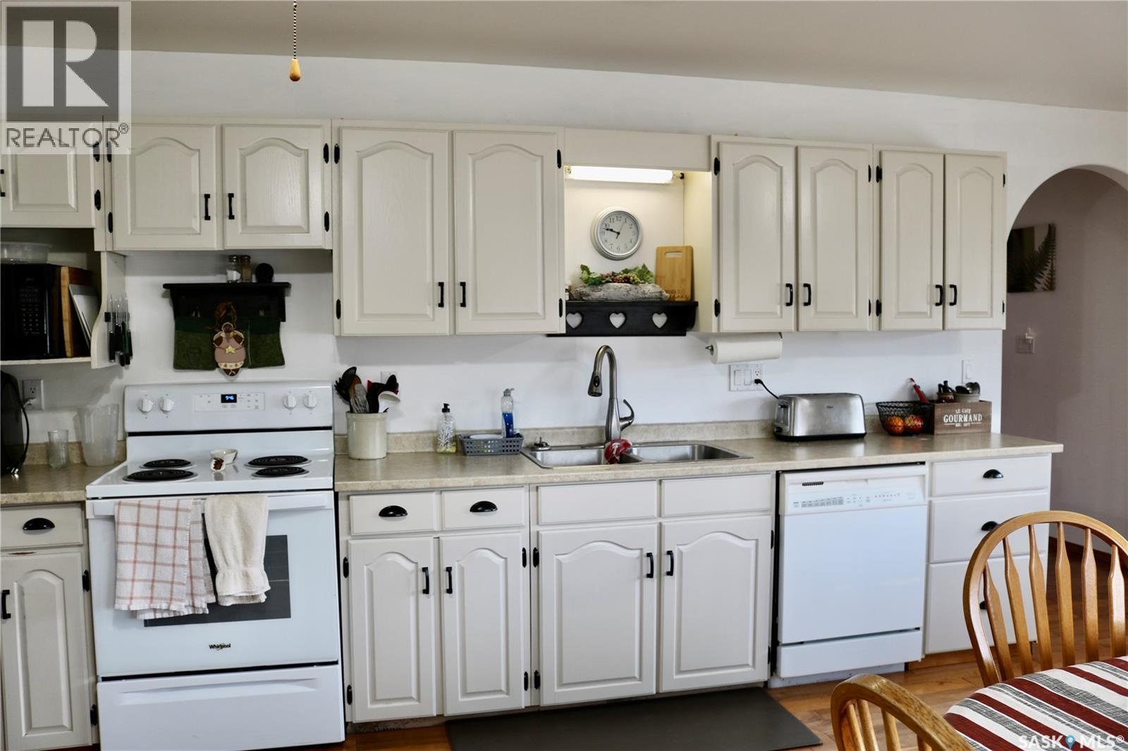 708 Ellice Street, Moosomin, Saskatchewan  S0G 3N0 - Photo 9 - SK032774