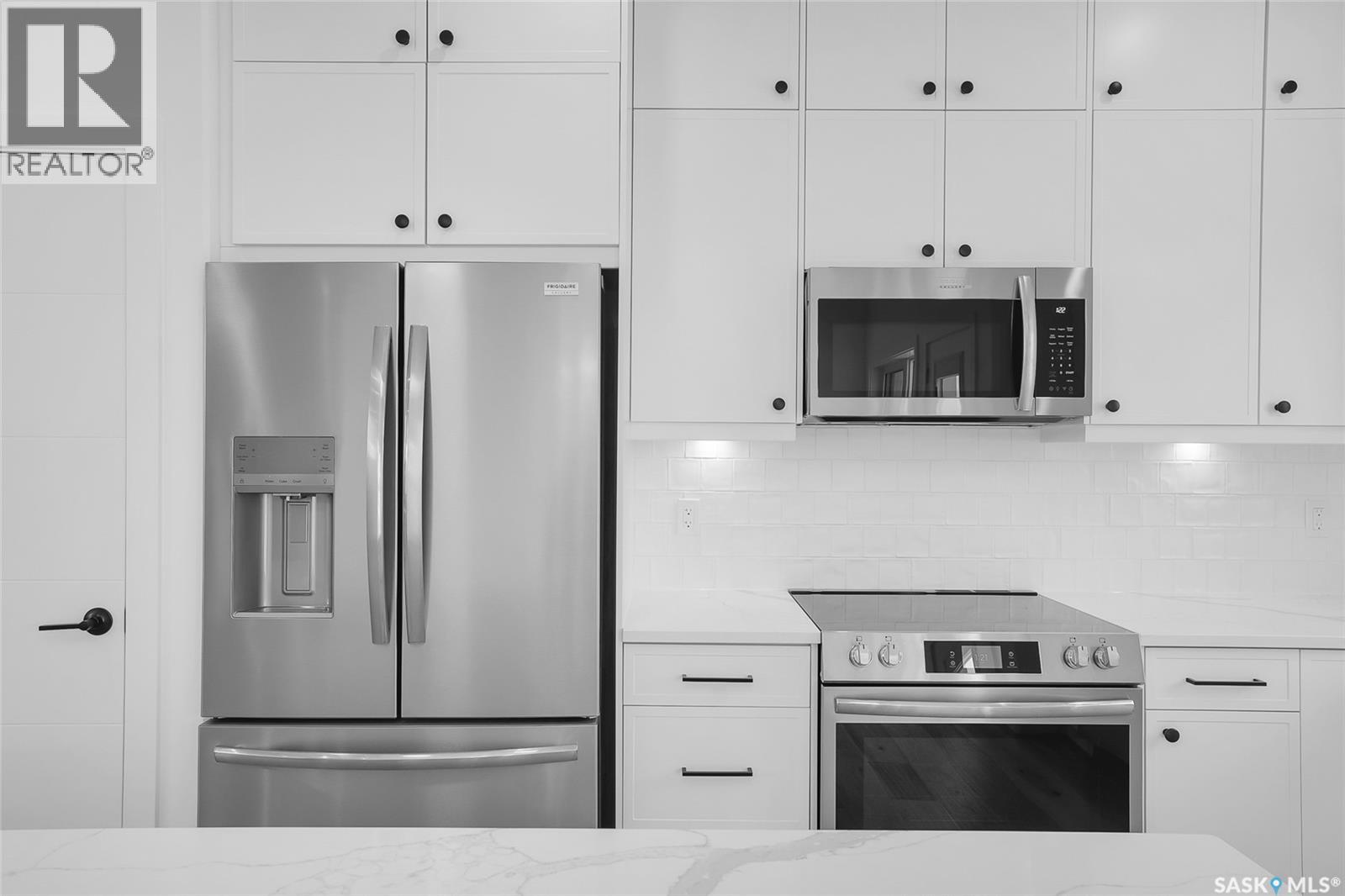 801 Ballesteros Crescent, Warman, Saskatchewan  S0K 4S0 - Photo 11 - SK032758