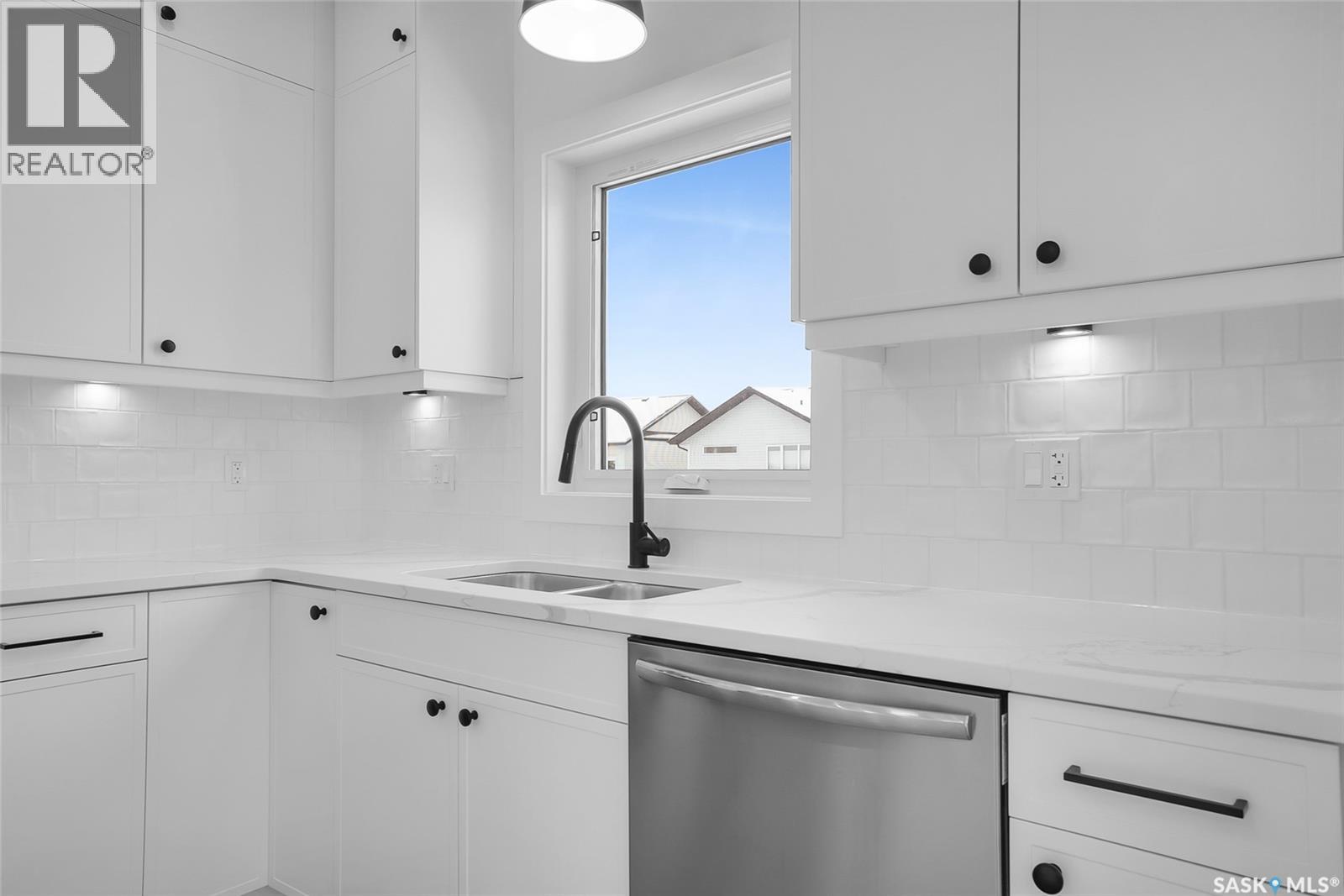 801 Ballesteros Crescent, Warman, Saskatchewan  S0K 4S0 - Photo 12 - SK032758